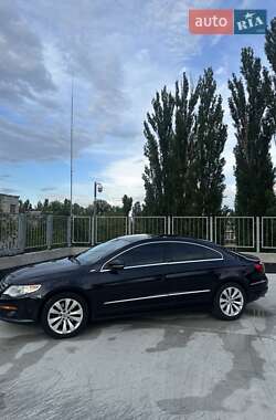 Купе Volkswagen CC / Passat CC 2009 в 