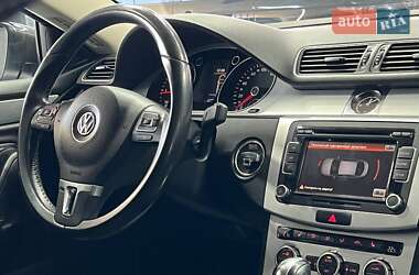 Купе Volkswagen CC / Passat CC 2013 в 