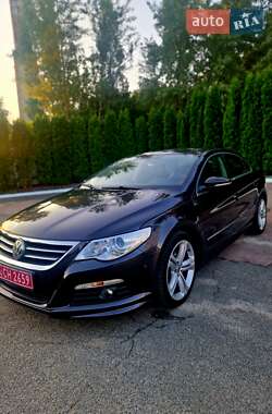 Купе Volkswagen CC / Passat CC 2011 в Киеве