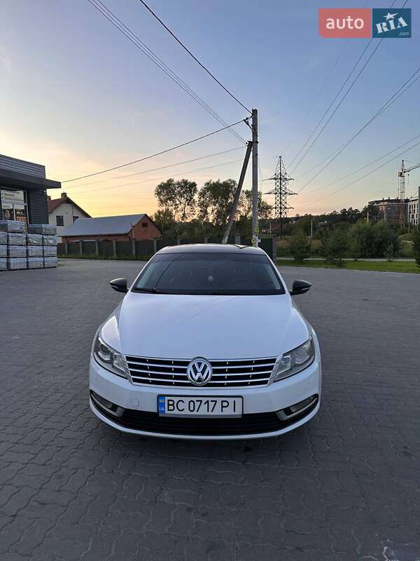 Купе Volkswagen CC / Passat CC 2013 в Львове