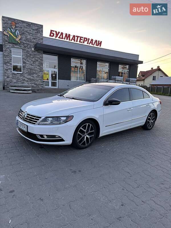 Купе Volkswagen CC / Passat CC 2013 в Львове