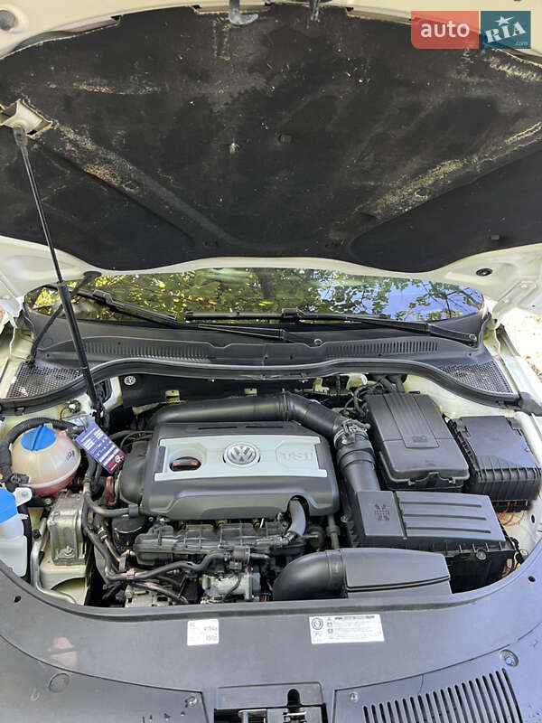Купе Volkswagen CC / Passat CC 2012 в Харькове