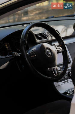 Купе Volkswagen CC / Passat CC 2012 в 