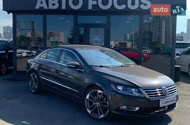 Купе Volkswagen CC / Passat CC 2015 в Києві