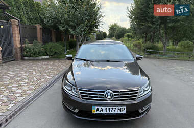 Купе Volkswagen CC / Passat CC 2012 в 