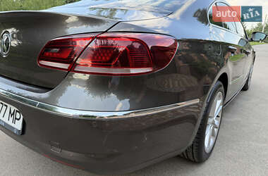 Купе Volkswagen CC / Passat CC 2012 в 