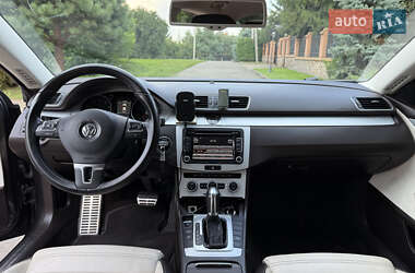 Купе Volkswagen CC / Passat CC 2012 в 