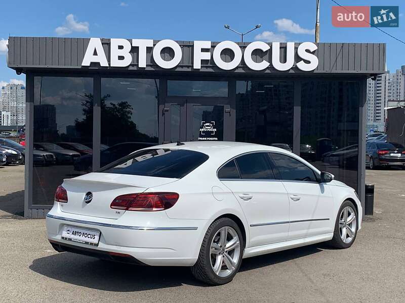 Купе Volkswagen CC / Passat CC 2016 в Киеве