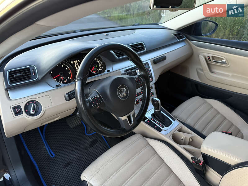 Купе Volkswagen CC / Passat CC 2014 в Белой Церкви