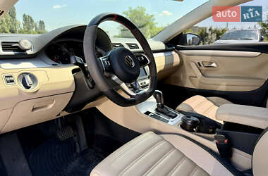 Купе Volkswagen CC / Passat CC 2013 в 