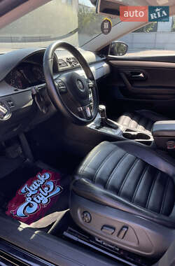 Купе Volkswagen CC / Passat CC 2010 в 