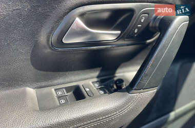Купе Volkswagen CC / Passat CC 2010 в 