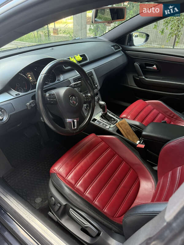 Купе Volkswagen CC / Passat CC 2012 в Хмельницком