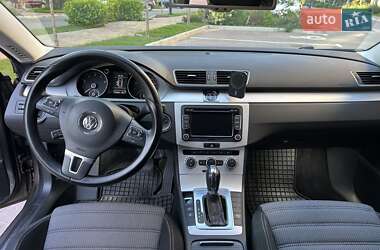 Купе Volkswagen CC / Passat CC 2012 в 
