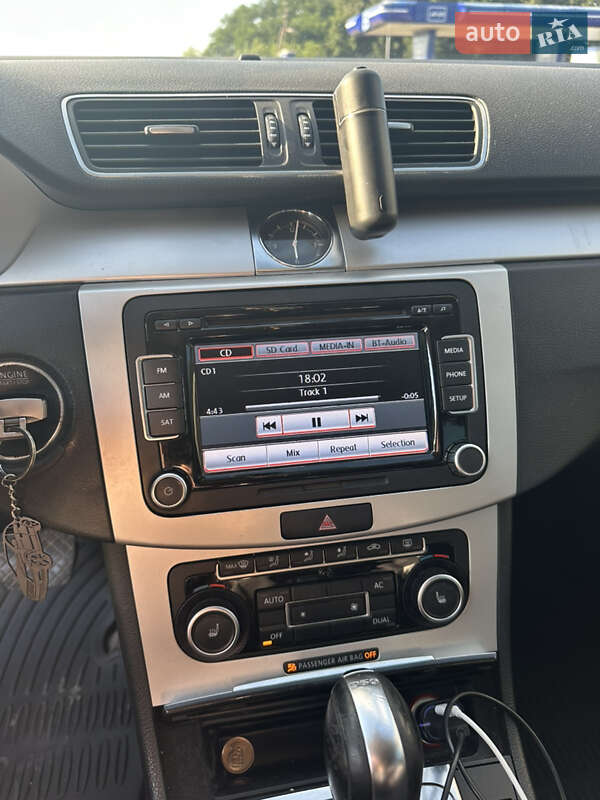 Купе Volkswagen CC / Passat CC 2012 в Городне