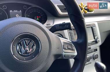 Купе Volkswagen CC / Passat CC 2013 в 