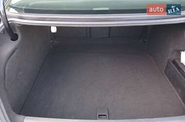 Купе Volkswagen CC / Passat CC 2011 в 