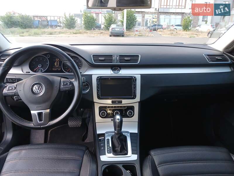 Купе Volkswagen CC / Passat CC 2011 в Одессе