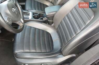 Купе Volkswagen CC / Passat CC 2011 в 