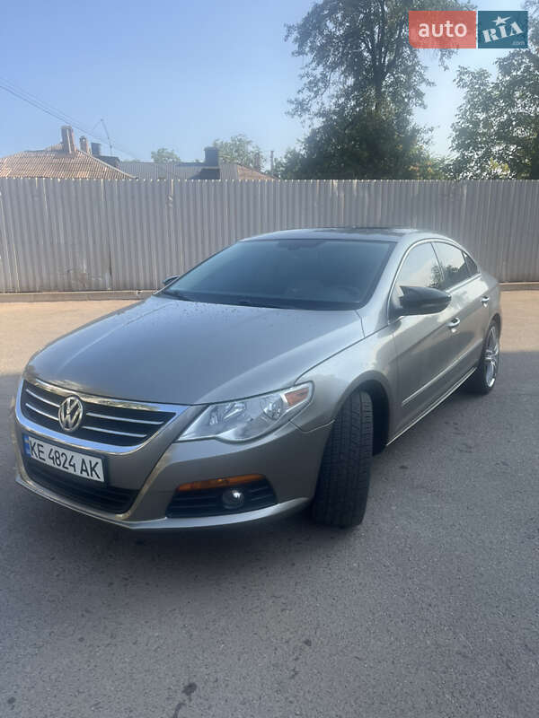 Купе Volkswagen CC / Passat CC 2010 в Кривом Роге
