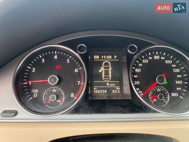 Купе Volkswagen CC / Passat CC 2012 в Киеве