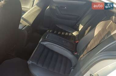 Купе Volkswagen CC / Passat CC 2011 в 