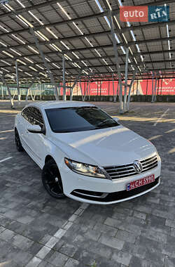 Купе Volkswagen CC / Passat CC 2015 в 