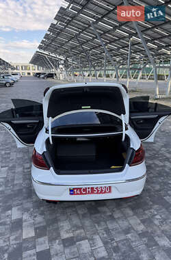 Купе Volkswagen CC / Passat CC 2015 в 