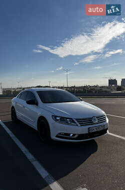 Купе Volkswagen CC / Passat CC 2012 в 