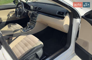 Купе Volkswagen CC / Passat CC 2012 в 