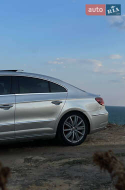 Купе Volkswagen CC / Passat CC 2012 в 