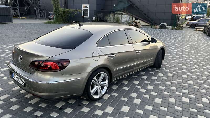 Купе Volkswagen CC / Passat CC 2012 в Шепетівці