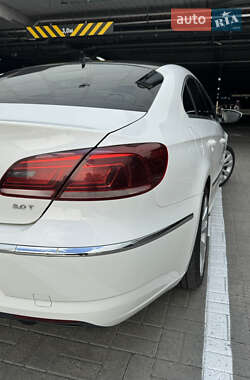 Купе Volkswagen CC / Passat CC 2013 в 