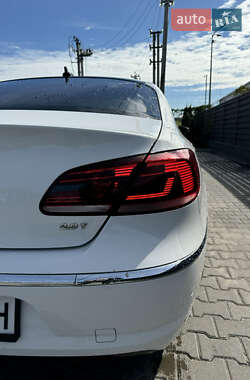 Купе Volkswagen CC / Passat CC 2013 в 