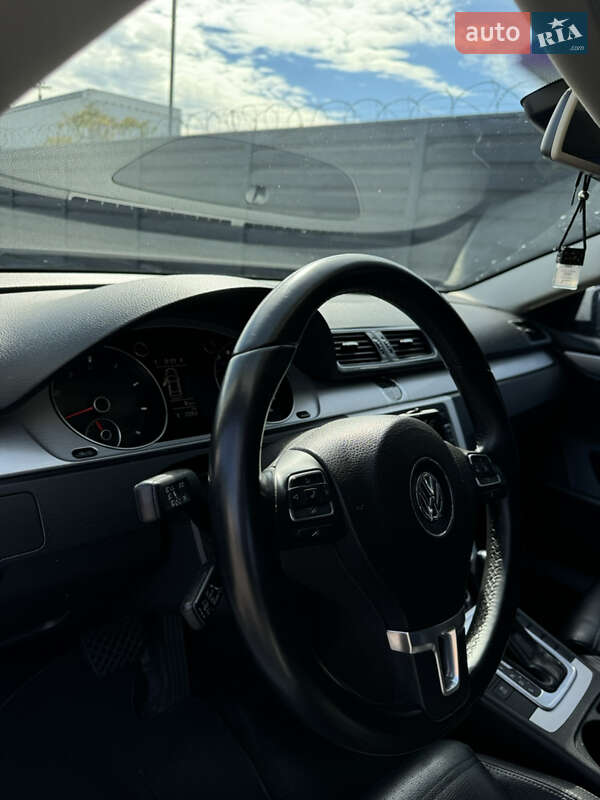 Купе Volkswagen CC / Passat CC 2013 в Киеве фото 32 Купе Volkswagen CC / Passat CC 2013 в Киеве