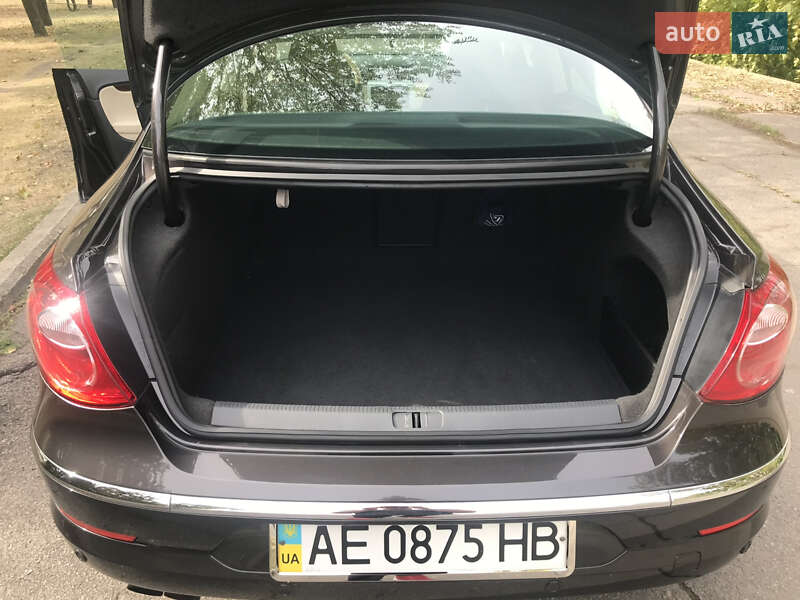 Купе Volkswagen CC / Passat CC 2008 в Днепре