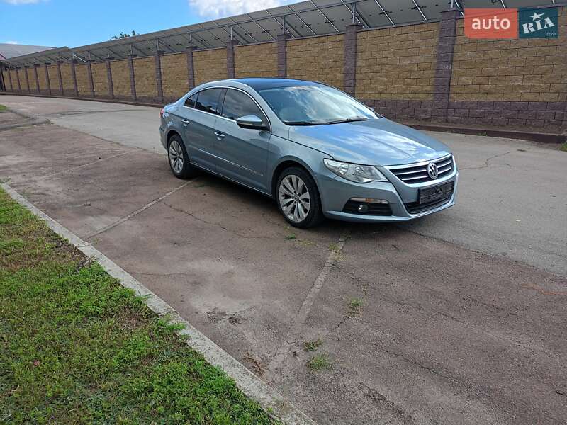 Купе Volkswagen CC / Passat CC 2011 в Конотопе