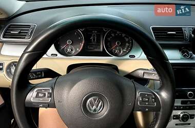 Купе Volkswagen CC / Passat CC 2014 в 