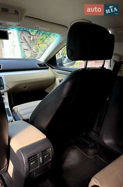 Купе Volkswagen CC / Passat CC 2014 в 
