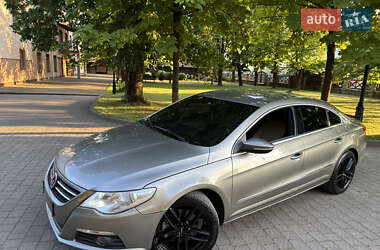 Купе Volkswagen CC / Passat CC 2010 в  фото 3 Купе Volkswagen CC / Passat CC 2010 в
