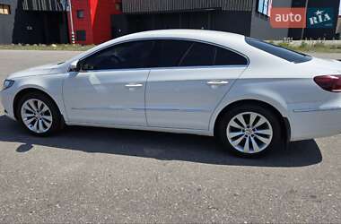 Купе Volkswagen CC / Passat CC 2014 в 