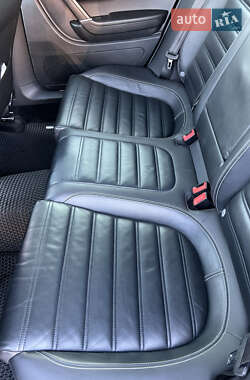 Купе Volkswagen CC / Passat CC 2014 в 