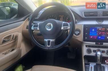 Купе Volkswagen CC / Passat CC 2012 в 