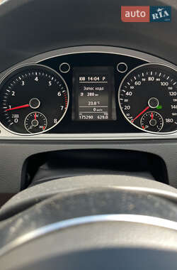 Купе Volkswagen CC / Passat CC 2013 в 