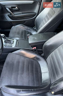 Купе Volkswagen CC / Passat CC 2012 в 