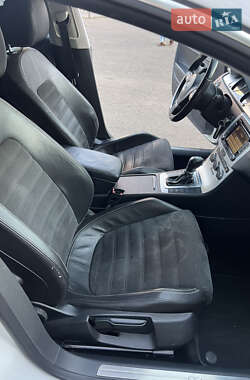 Купе Volkswagen CC / Passat CC 2012 в 