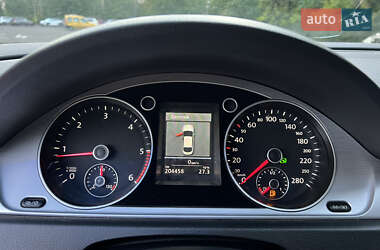 Купе Volkswagen CC / Passat CC 2012 в 