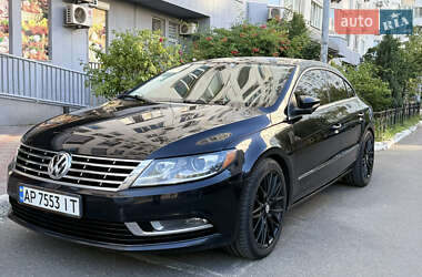 Купе Volkswagen CC / Passat CC 2015 в 