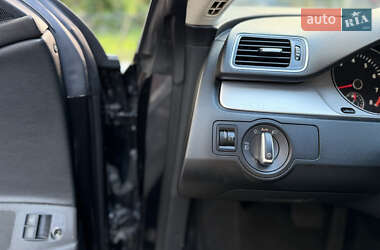 Купе Volkswagen CC / Passat CC 2015 в 