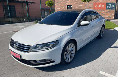 Купе Volkswagen CC / Passat CC 2015 в Киеве